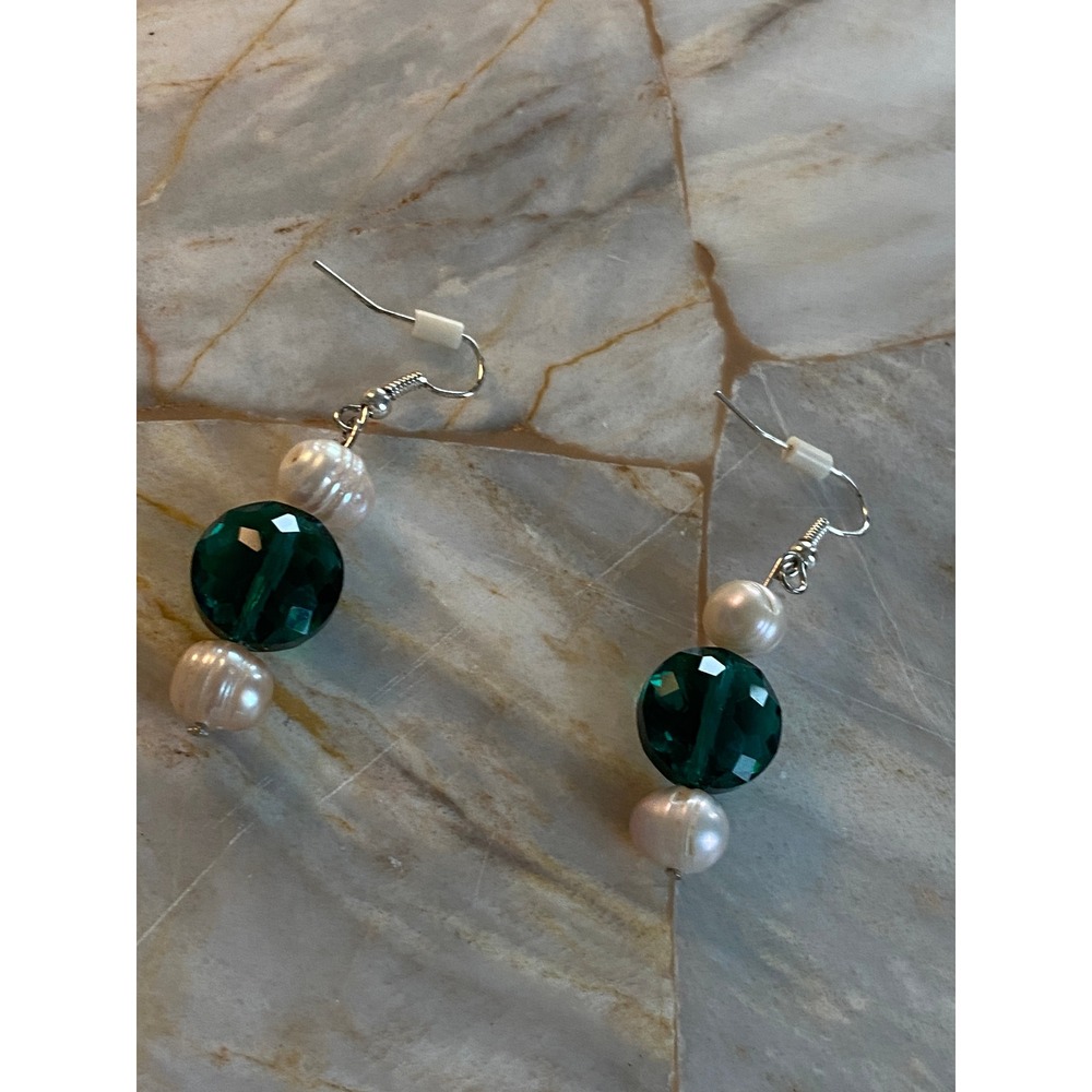 Green Glass & faux Pearl Drop Earrings Silver Tone Handmade Dangle 1.75" - Picture 3 of 7